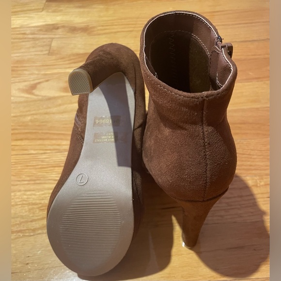 Wild Diva | Heel Boots | SIZE 7 | NEW - Picture 4 of 5